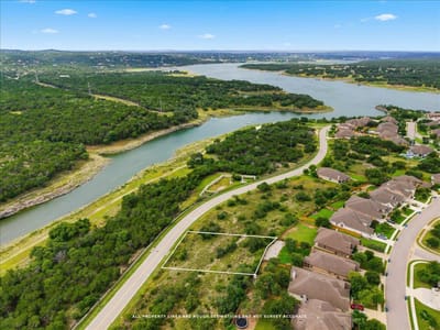 Kitchen at 7508 Tessera PKWY - Tessera/Lk Travis Ph 1a, Lago Vista, TX