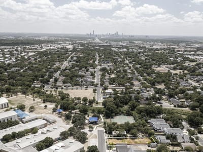 Property photo 3 at 7512 Providence Ave - Black A K 02, Austin, TX