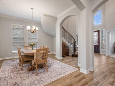 Primary bedroom at 7513 Leonardo DR - 5 bed 3 bath home