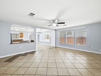 Photo 3 of 16 at 7516 Cats Eye LN - 3 bed 2 bath home