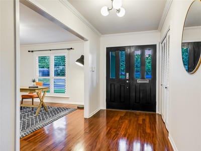 Photo 4 of 40 at 7604 Rustling RD - 4 bed 3 bath home