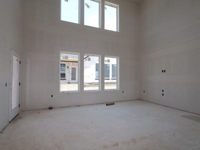 Property photo 2 at 761 Clarissa ST - 4 bed 3 bath home