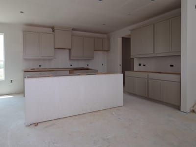 Property photo 3 at 761 Clarissa ST - 4 bed 3 bath home