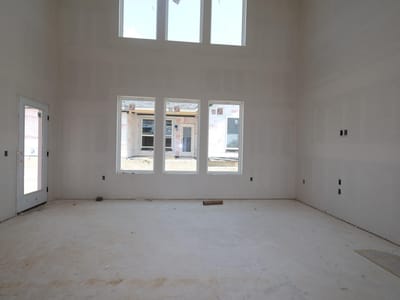 Property photo 5 at 761 Clarissa ST - 4 bed 3 bath home