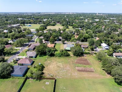 Property photo 2 at 761 Mitchell Ave - West #1, Seguin, TX