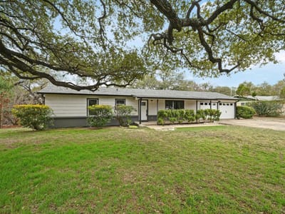 Kitchen at 7611 Oak Hedge Pl - 3 bed 2 bath home