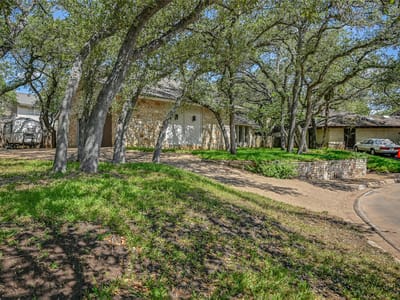 Property photo 2 at 7704 Bramblewood CIR - 4 bed 2 bath home
