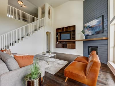 Photo 5 of 40 at 7710 Aria LOOP Unit #2 - 4 bed 2 bath home