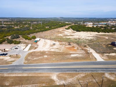 Living area at 774 N 183 Hwy - Lampasas, TX