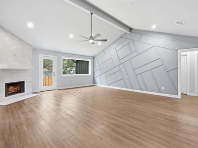 Living area at 7807 Keswick DR - 3 bed 2 bath home