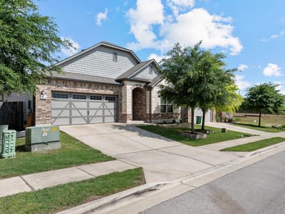 Living area at 7813 Peccary DR - 3 bed 2 bath home