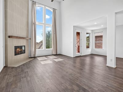 Photo 3 of 40 at 7817 Turnback Ledge TRL - 4 bed 3 bath home