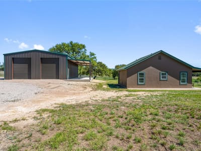 Kitchen at 784 Ranch Road 2721 - Johnson City, TX