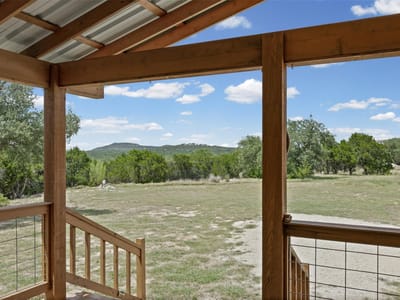 Property photo 4 at 7870 Ranch Road 165 - 3 bed 2 bath home