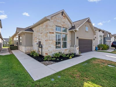 Photo 3 of 39 at 789 Faith DR - 3 bed 2 bath home