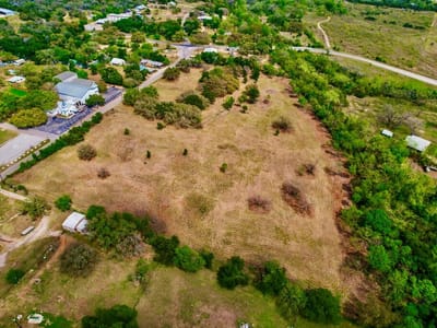 Living area at 7908 Cr 404 - NONE, Spicewood, TX
