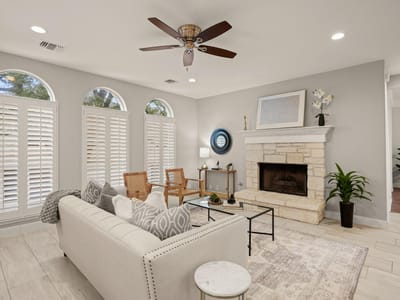 Property photo 5 at 7909 Castle Peake TRL - 4 bed 3 bath home