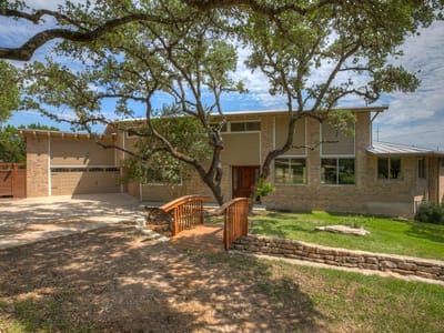 Primary bedroom at 798 Fawn TRL - 5 bed 2 bath home