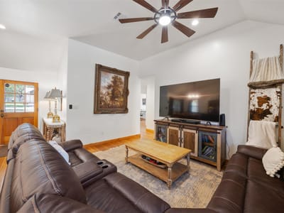 Property photo 5 at 8 Deer Ridge RD - 3 bed 2 bath home