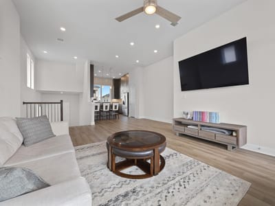 Property photo 3 at 8 Doverland DR - 3 bed 2 bath home