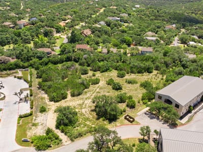 Property photo 3 at 8 Lakeway Centre CT - Lakeway Centre, Lakeway, TX