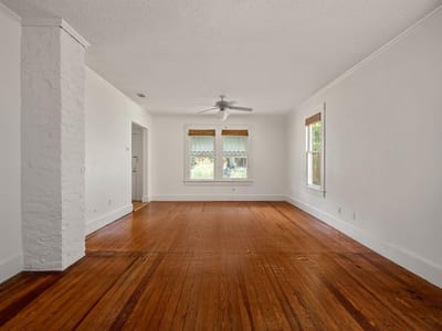 Property photo 3 at 800 W Gibson ST - 2 bed 2 bath home