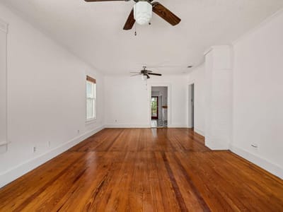 Property photo 5 at 800 W Gibson ST - 2 bed 2 bath home