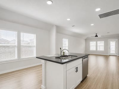 Property photo 4 at 8004 Autumn Moor BND - 3 bed 2 bath home