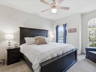 Photo 5 of 37 at 8005 Davis Mountain PASS - 4 bed 4 bath home