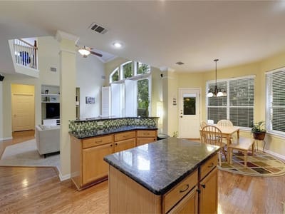 Property photo 4 at 8005 Herbs Cave Cv - 4 bed 3 bath home