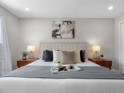 Primary bedroom at 8007 Colony Loop Dr - 3 bed 2 bath home