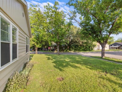 Kitchen at 801 Evetts RD - 3 bed 1 bath home