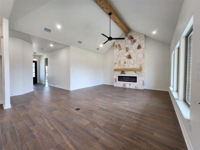 Property photo 5 at 801 Golden Eagle CV - 3 bed 2 bath home