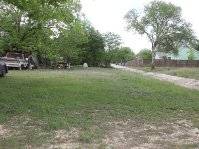 Living area at 801 Tank ST - A017, Lockhart, TX