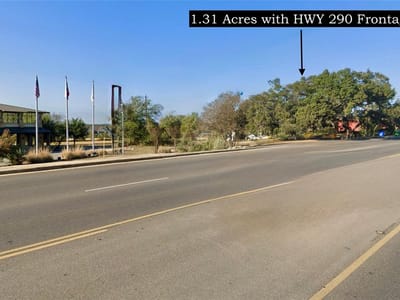 Living area at 801 W Highway 290 - HWY 290, Dripping Springs, TX