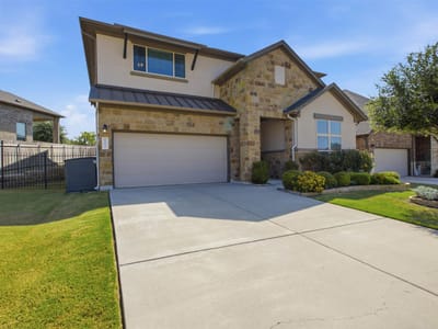 Property photo 4 at 802 Kingston PL - 4 bed 3 bath home
