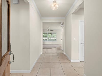 Property photo 4 at 802 Tea Tree CV - 4 bed 2 bath home