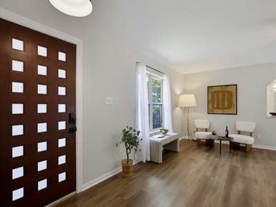Property photo 4 at 803 Campbell ST - 3 bed 2 bath home