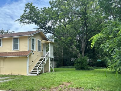 Primary bedroom at 803 Elm ST - Bauer, Seguin, TX