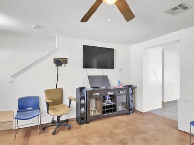 Primary bedroom at 804 Dawlish DR - 3 bed 2 bath home