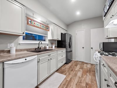 Bathroom at 805 Angleton CV - 3 bed 2 bath home
