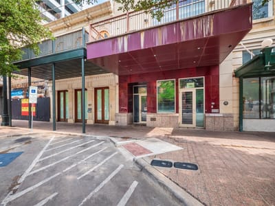 Property photo 3 at 805 Congress Ave - Block 097 Original City, Austin, TX