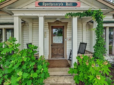 Property photo 3 at 805 Main ST - Building Blk, Bastrop, TX