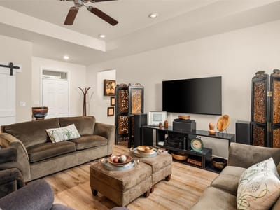 Primary bedroom at 805 Willow Creek Cir - 3 bed 3 bath home