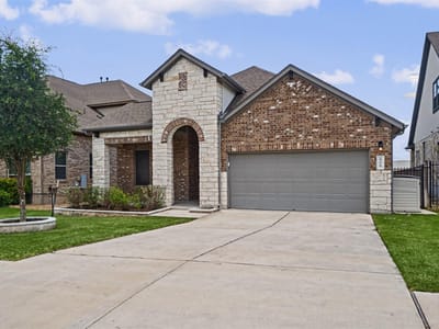Property photo 3 at 806 Clearwell ST - 3 bed 3 bath home