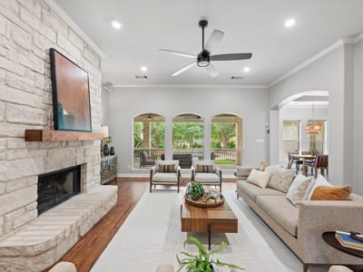Kitchen at 806 Overlook BND - 4 bed 3 bath home