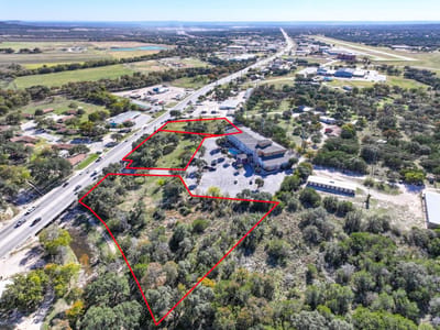 Property photo 2 at 806 S Water ST - Peacock Plaza, Burnet, TX