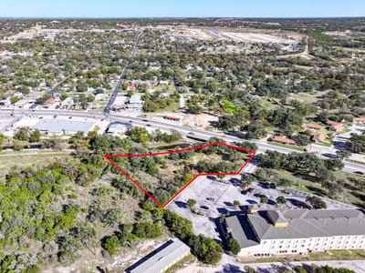 Property photo 4 at 806 S Water ST - Peacock Plaza, Burnet, TX