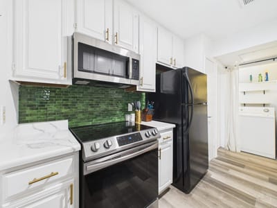 Bathroom at 806 W 24th St Unit #300 - 2 bed 1 bath home