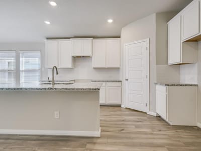 Property photo 5 at 807 Universal DR - 4 bed 3 bath home